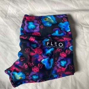 Fleo Low Rise Contour Shorts Size XS